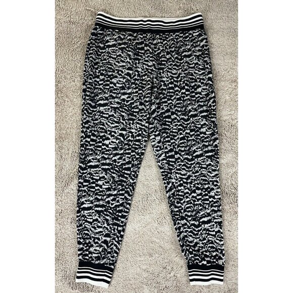 Fabletics Women's Eve Jogger Pants Black Gray Sandstorm Print Size L - Picture 7 of 16